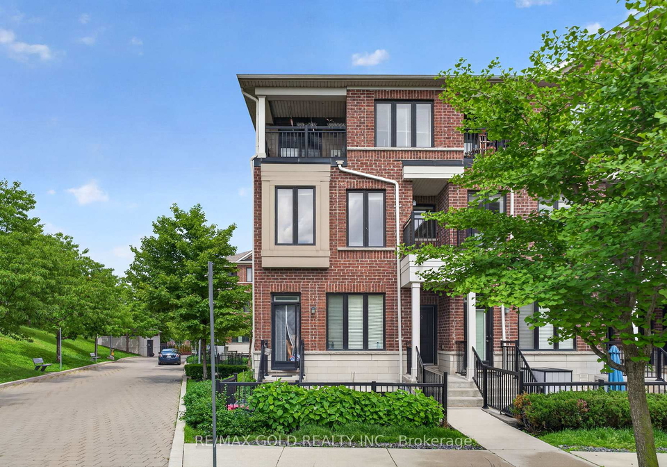 30-carnation-avenue-etobicoke-ontario-w13440458