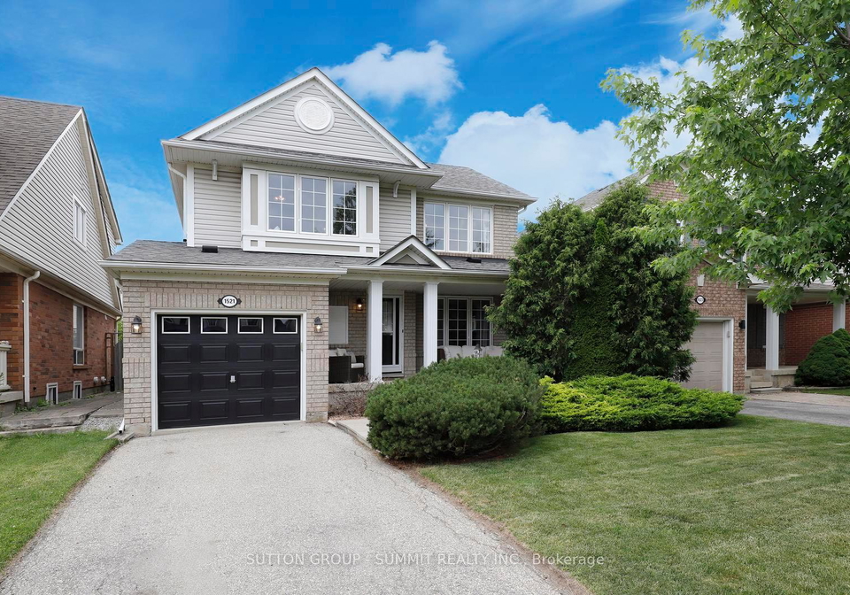 1521-swann-crescent-milton-ontario-w13440540