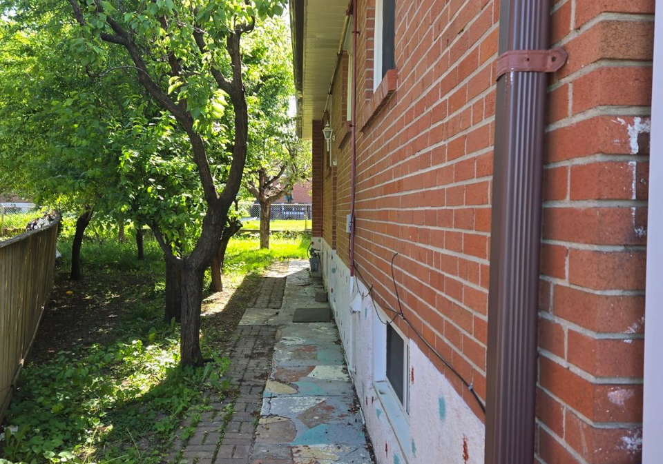 45-wheelwright-crescent-york-ontario-w13440542