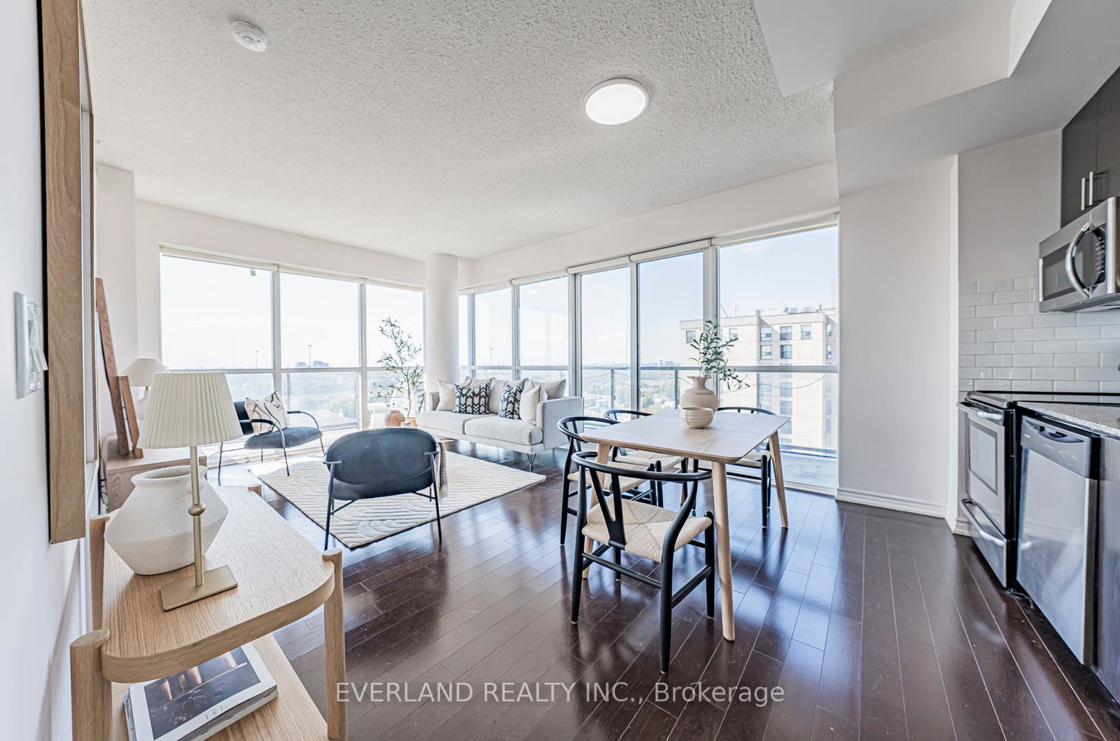 15-james-finlay-way-york-ontario-w13440578