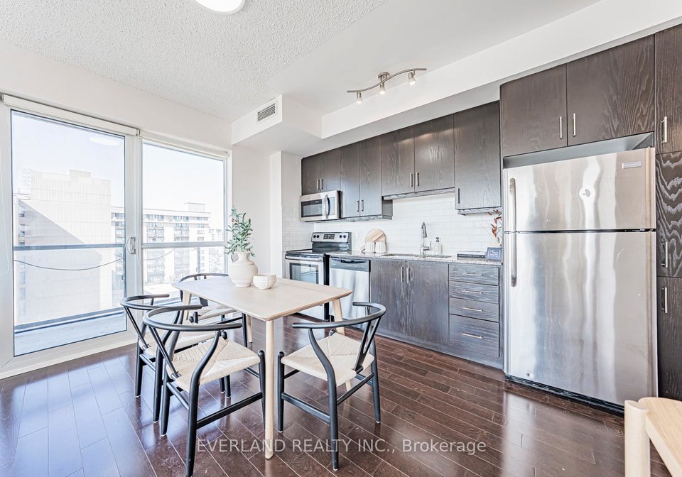 15-james-finlay-way-york-ontario-w13440578