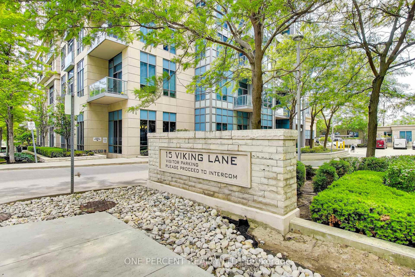 15-viking-lane-etobicoke-ontario-w13440602