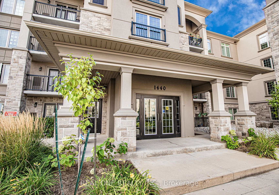 1440-main-street-e-milton-ontario-w13440712
