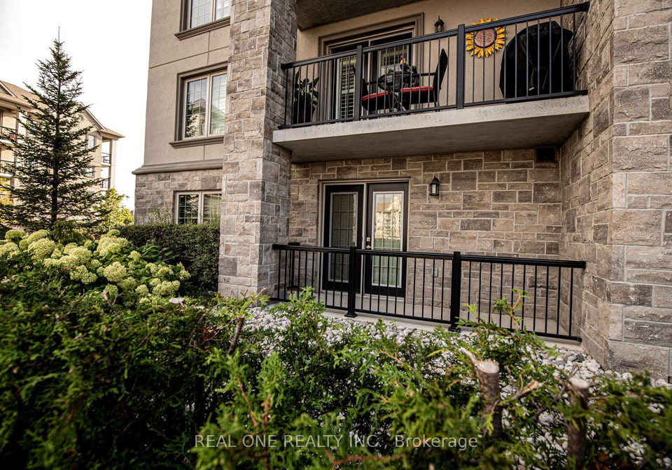 1440-main-street-e-milton-ontario-w13440712