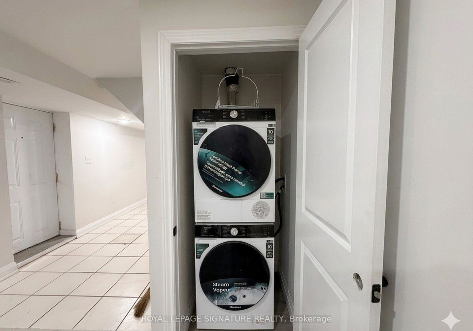 806-envoy-drive-mississauga-ontario-w13440722