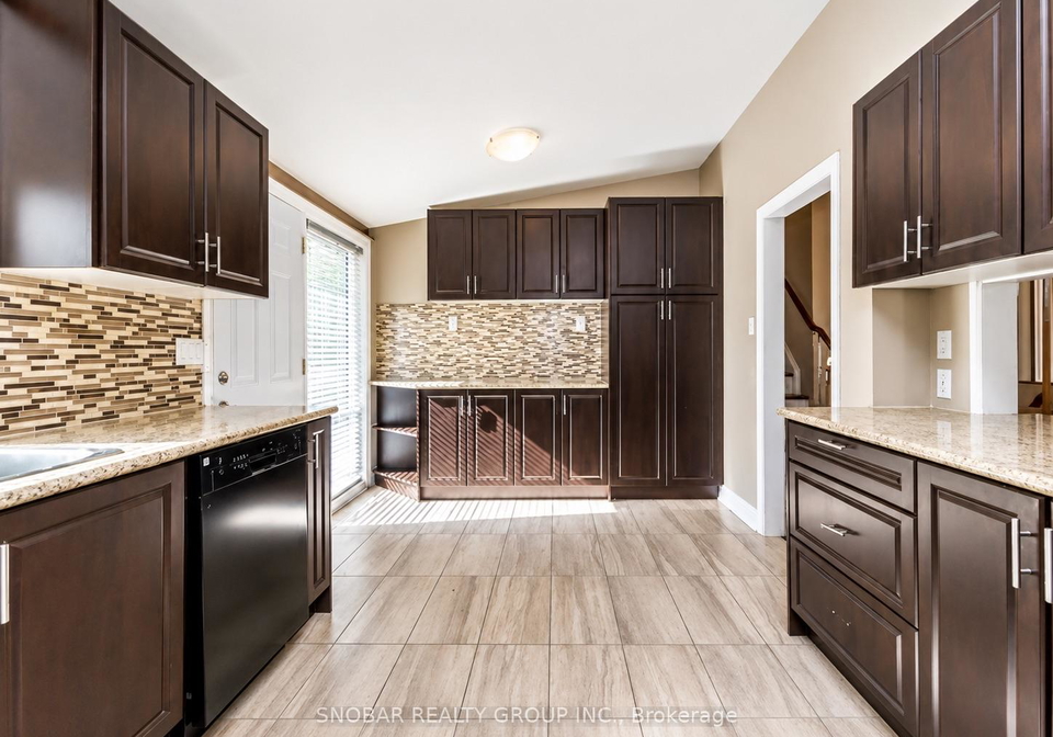 141-summitcrest-drive-etobicoke-ontario-w13440768