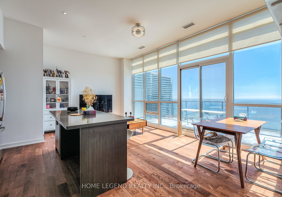 2200-lake-shore-boulevard-w-etobicoke-ontario-w13440974