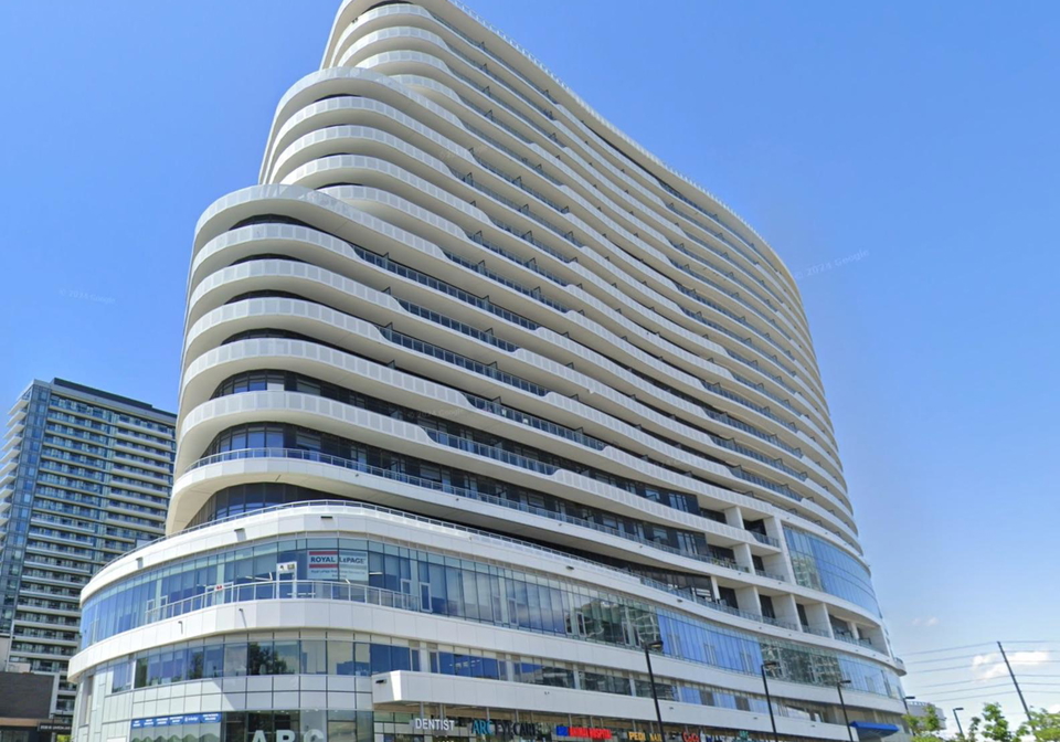 2520-eglinton-avenue-w-mississauga-ontario-w13441038