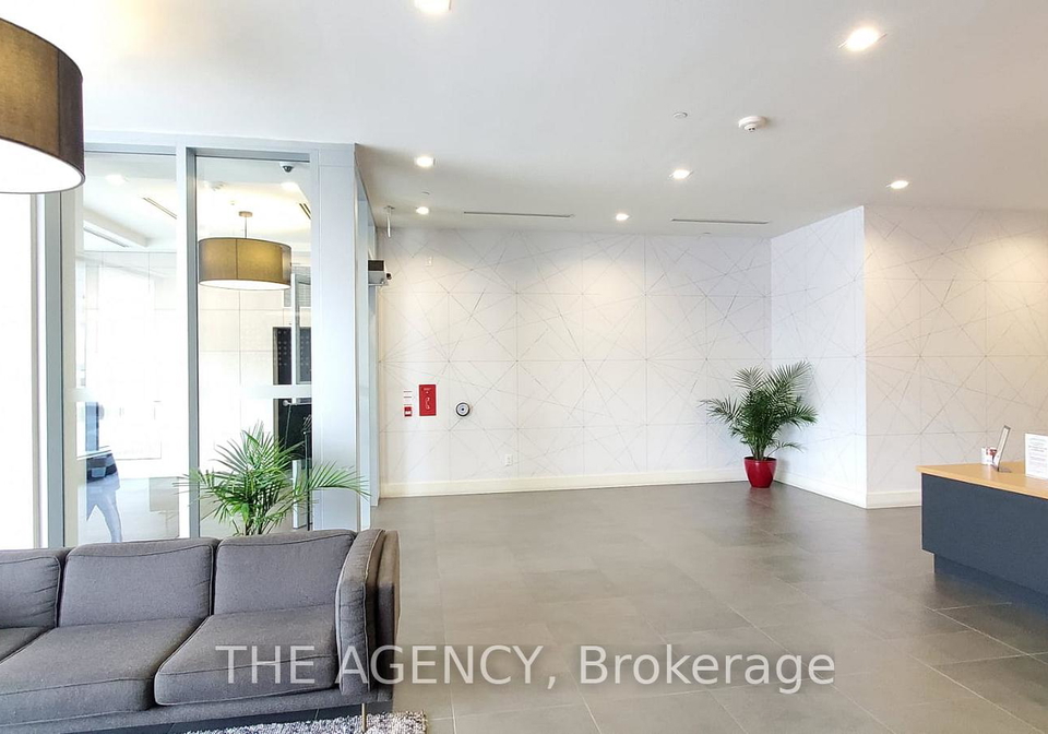 2520-eglinton-avenue-w-mississauga-ontario-w13441038