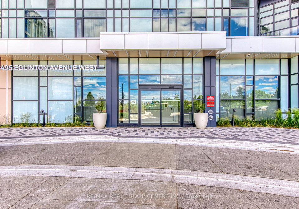 2495-eglinton-avenue-w-mississauga-ontario-w13441112