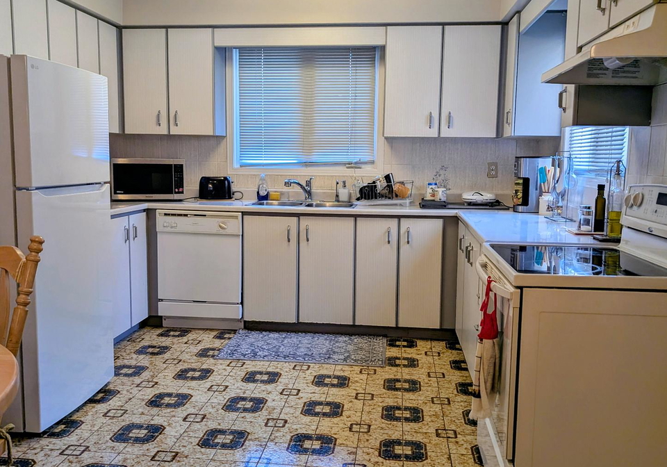 2560-cynara-road-mississauga-ontario-w13441224