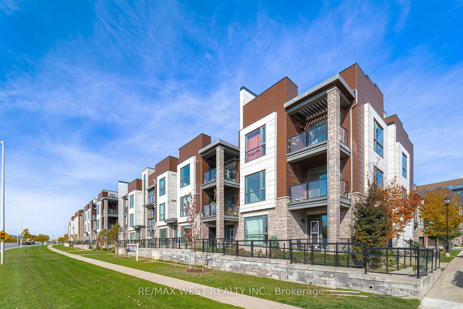 2375-bronte-road-oakville-ontario-w13441250