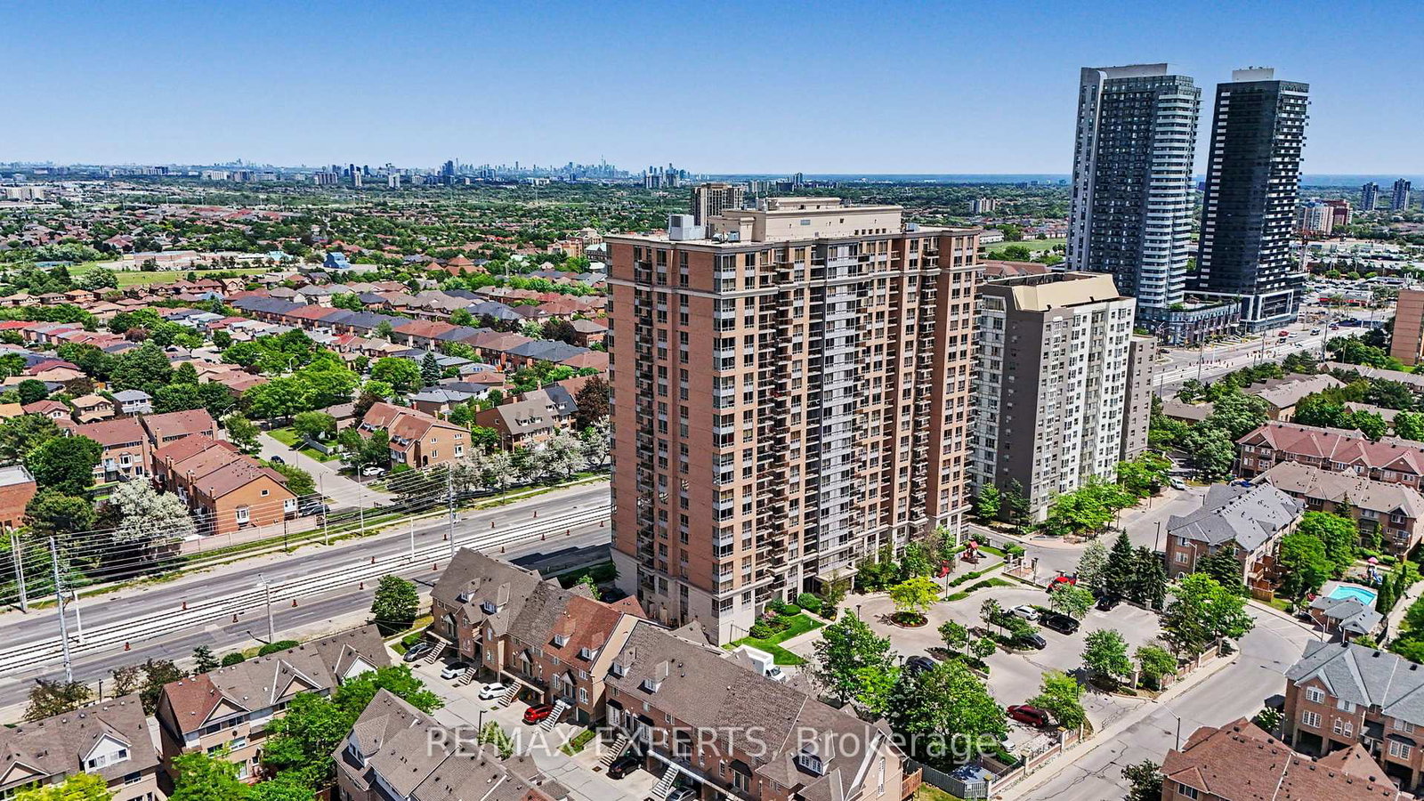 55-strathaven-drive-mississauga-ontario-w13441406