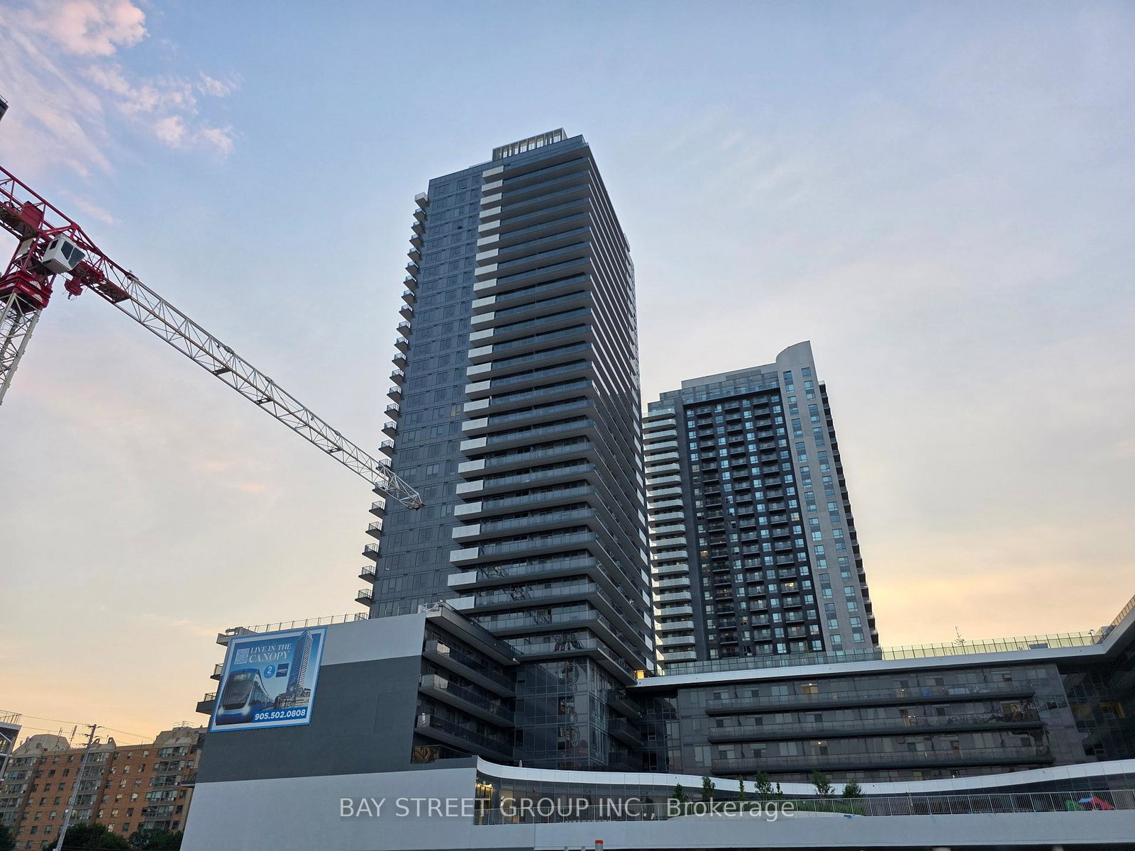 5105-hurontario-street-mississauga-ontario-w13441412