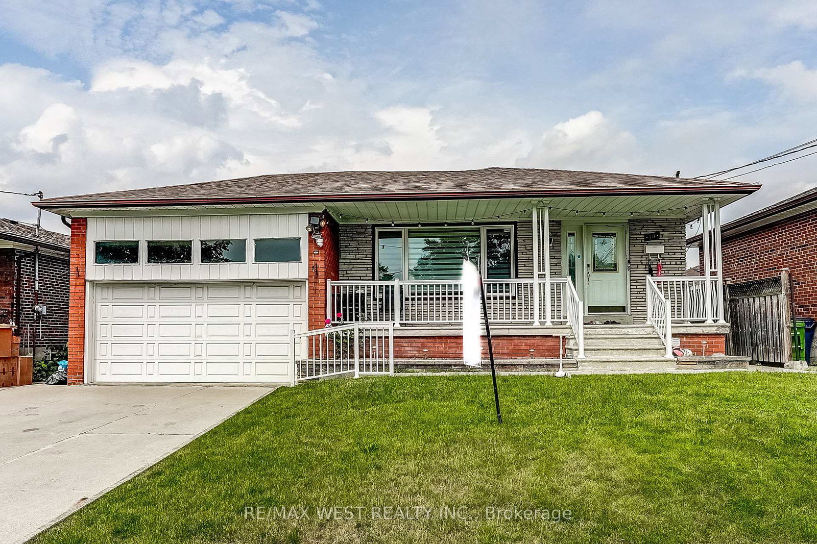 19-archway-crescent-york-ontario-w13441450