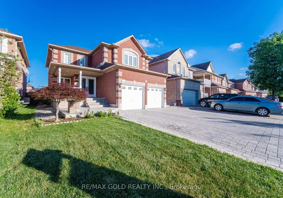 24-whitehouse-crescent-brampton-ontario-w13441452