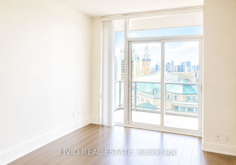 330-burnhamthorpe-road-w-mississauga-ontario-w13441692