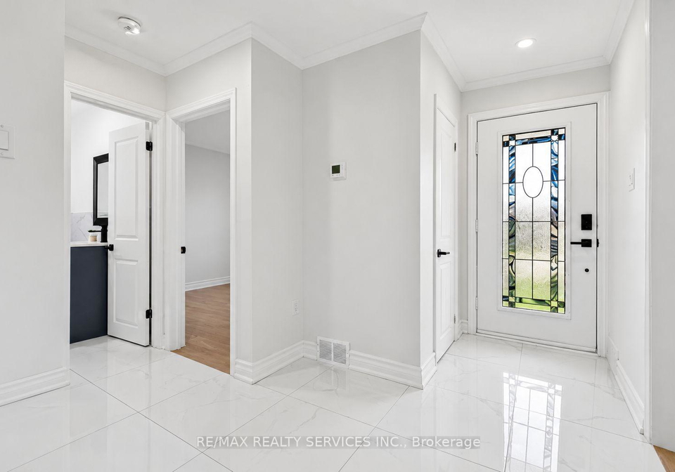 21-gregory-street-brampton-ontario-w13441748
