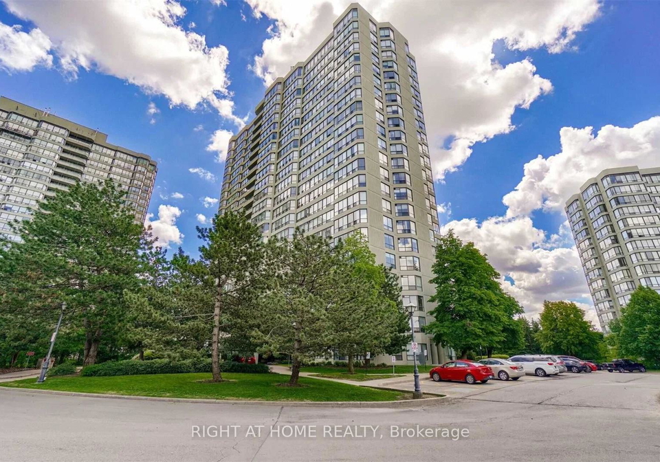 24-hanover-road-brampton-ontario-w13441806