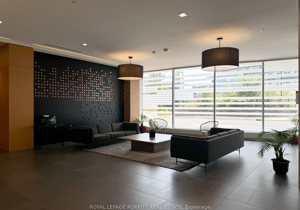 2520-eglinton-avenue-w-mississauga-ontario-w13441824