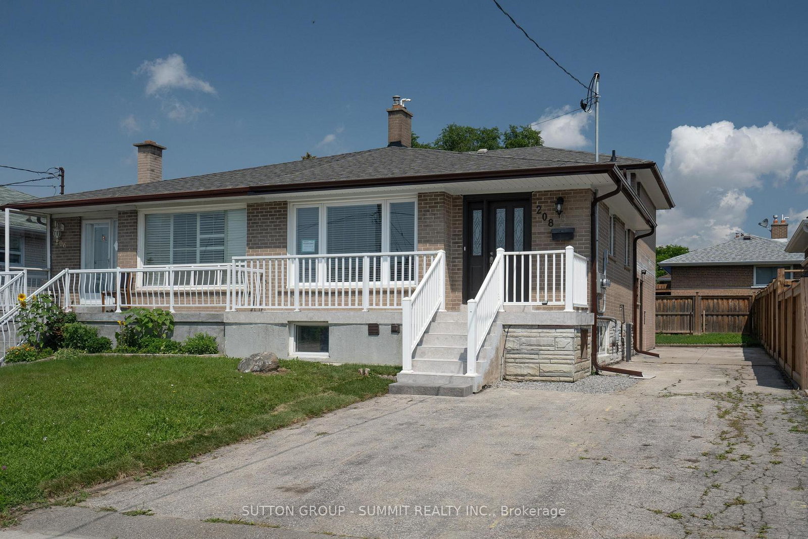 208-giltspur-drive-york-ontario-w13441990