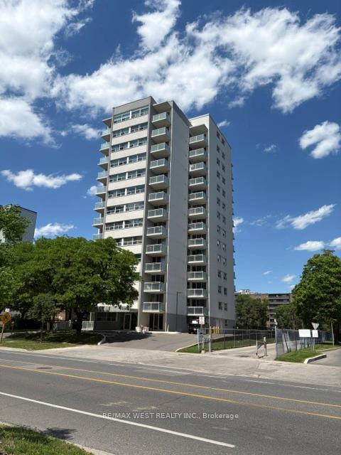 2345-confederation-parkway-mississauga-ontario-w13442082