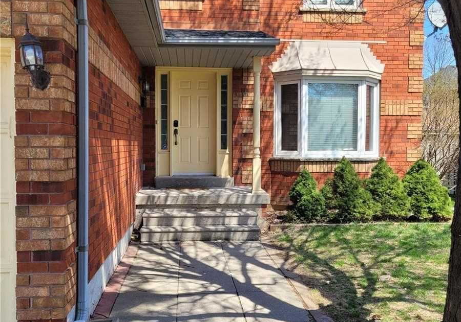 1107-thoresby-drive-oakville-ontario-w13442152