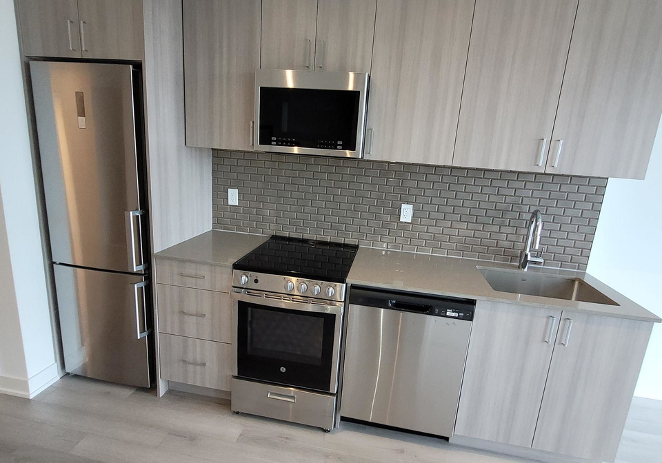 1005-dundas-street-e-oakville-ontario-w13442194