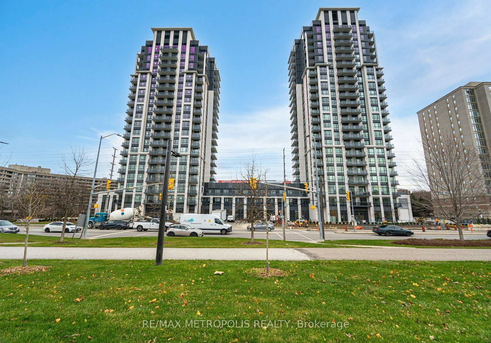 202-burnhamthorpe-road-e-mississauga-ontario-w13442218