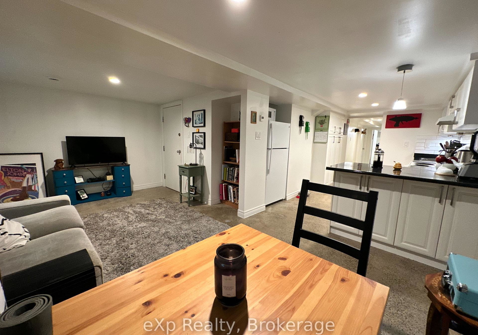 36-second-street-etobicoke-ontario-w13442294