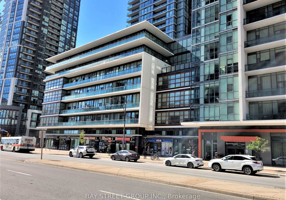 4070-confederation-parkway-mississauga-ontario-w13442516