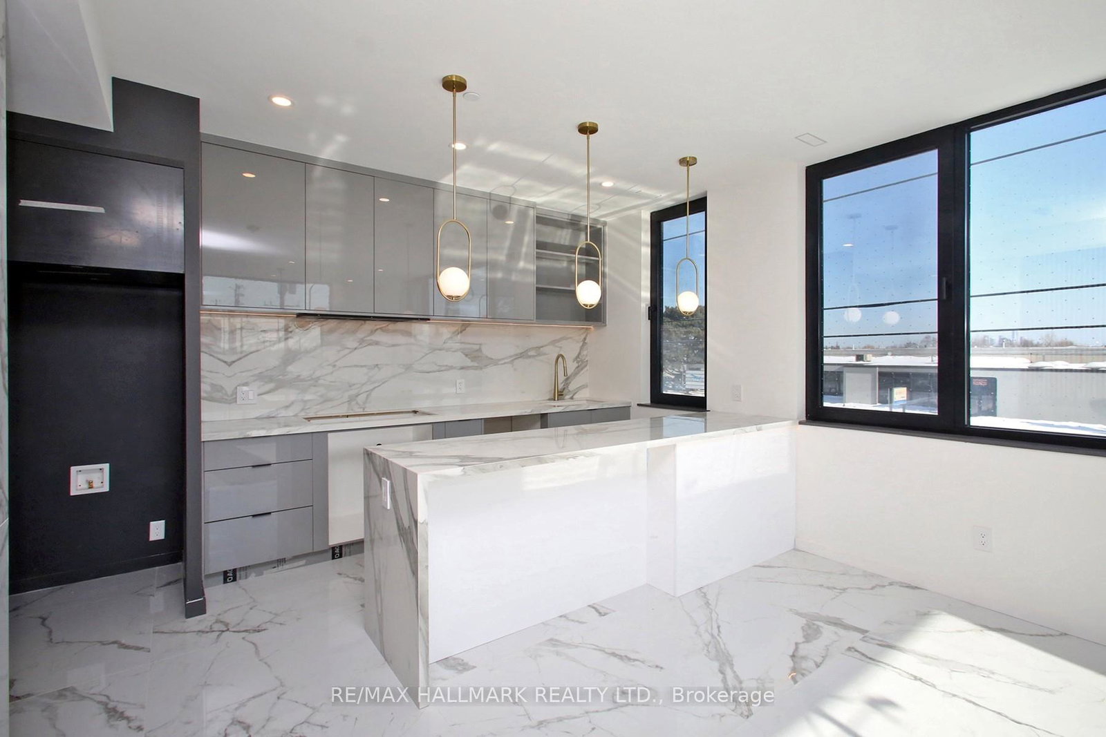 2-owen-drive-etobicoke-ontario-w13442566