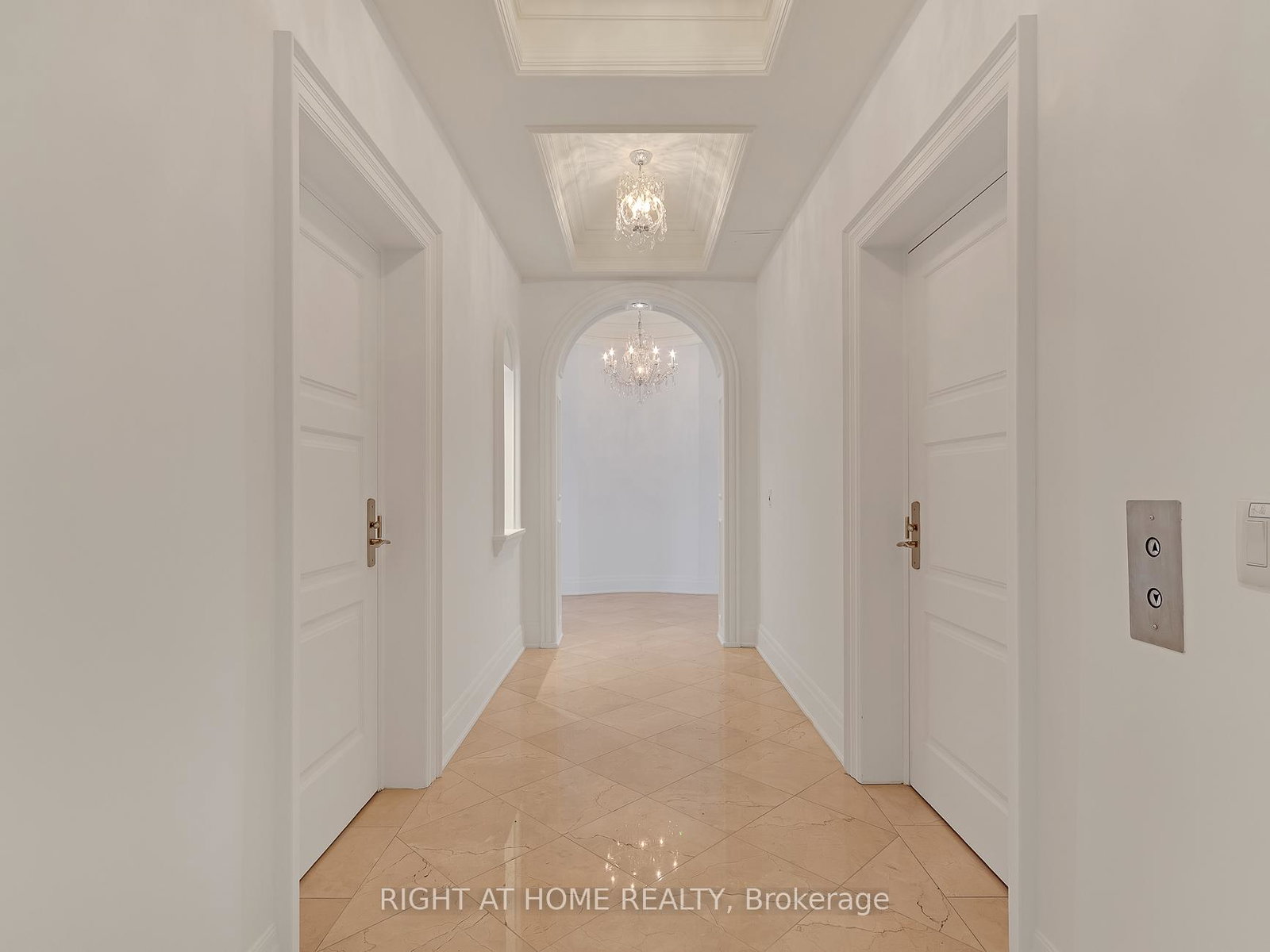 2095-lake-shore-boulevard-w-etobicoke-ontario-w13442642