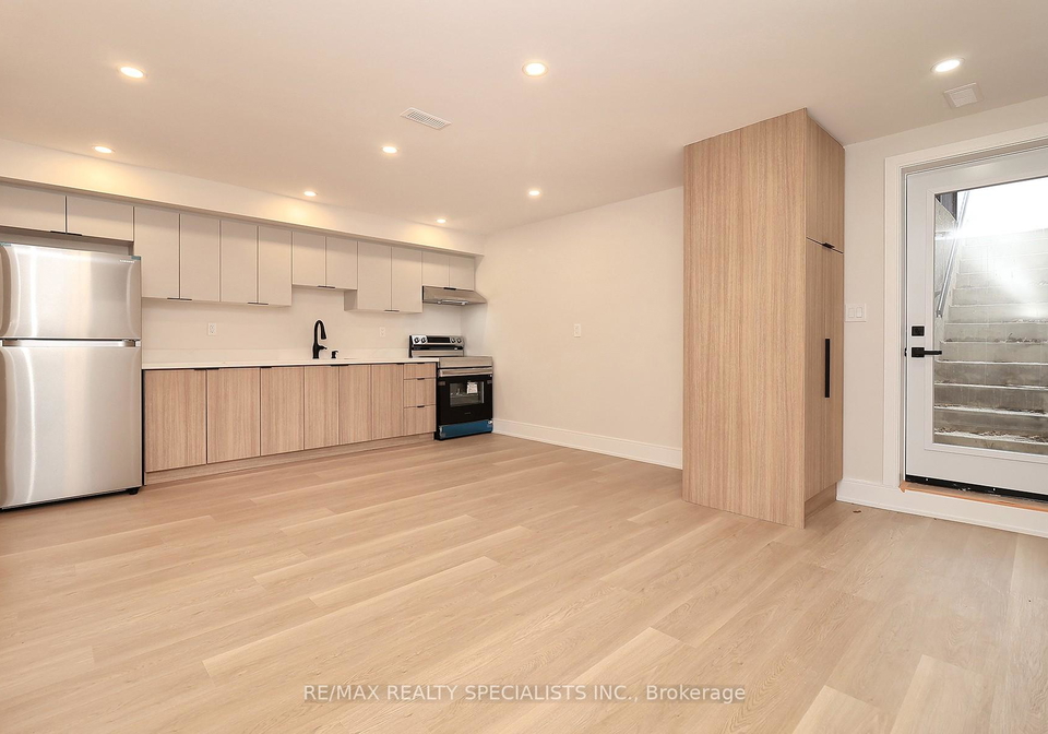 1048-roosevelt-road-mississauga-ontario-w13442732