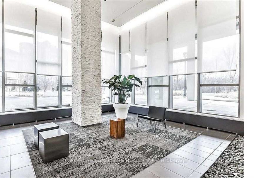 360-square-one-drive-mississauga-ontario-w13443178