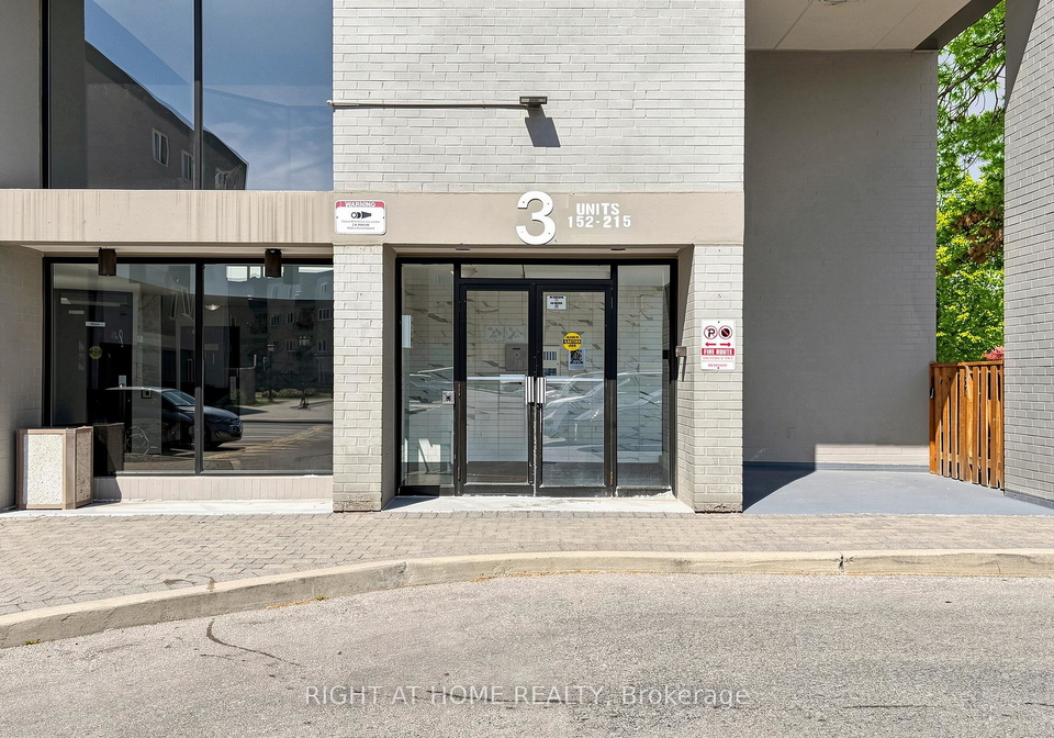 2001-bonnymede-drive-mississauga-ontario-w13443266