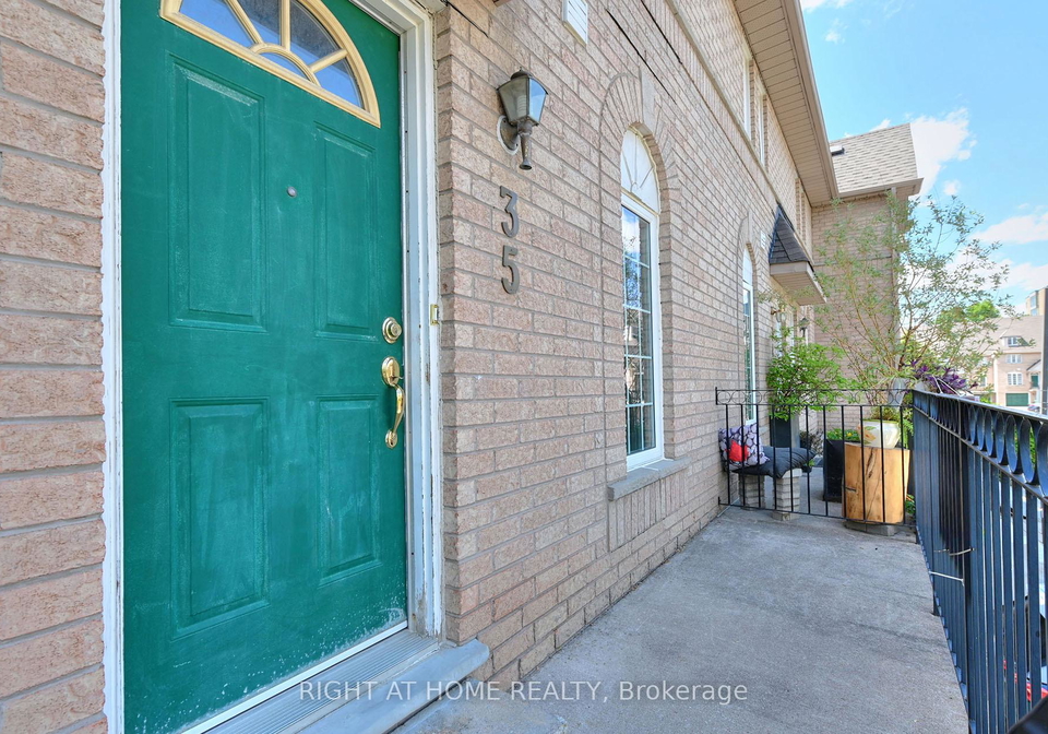 80-strathaven-drive-mississauga-ontario-w13443606