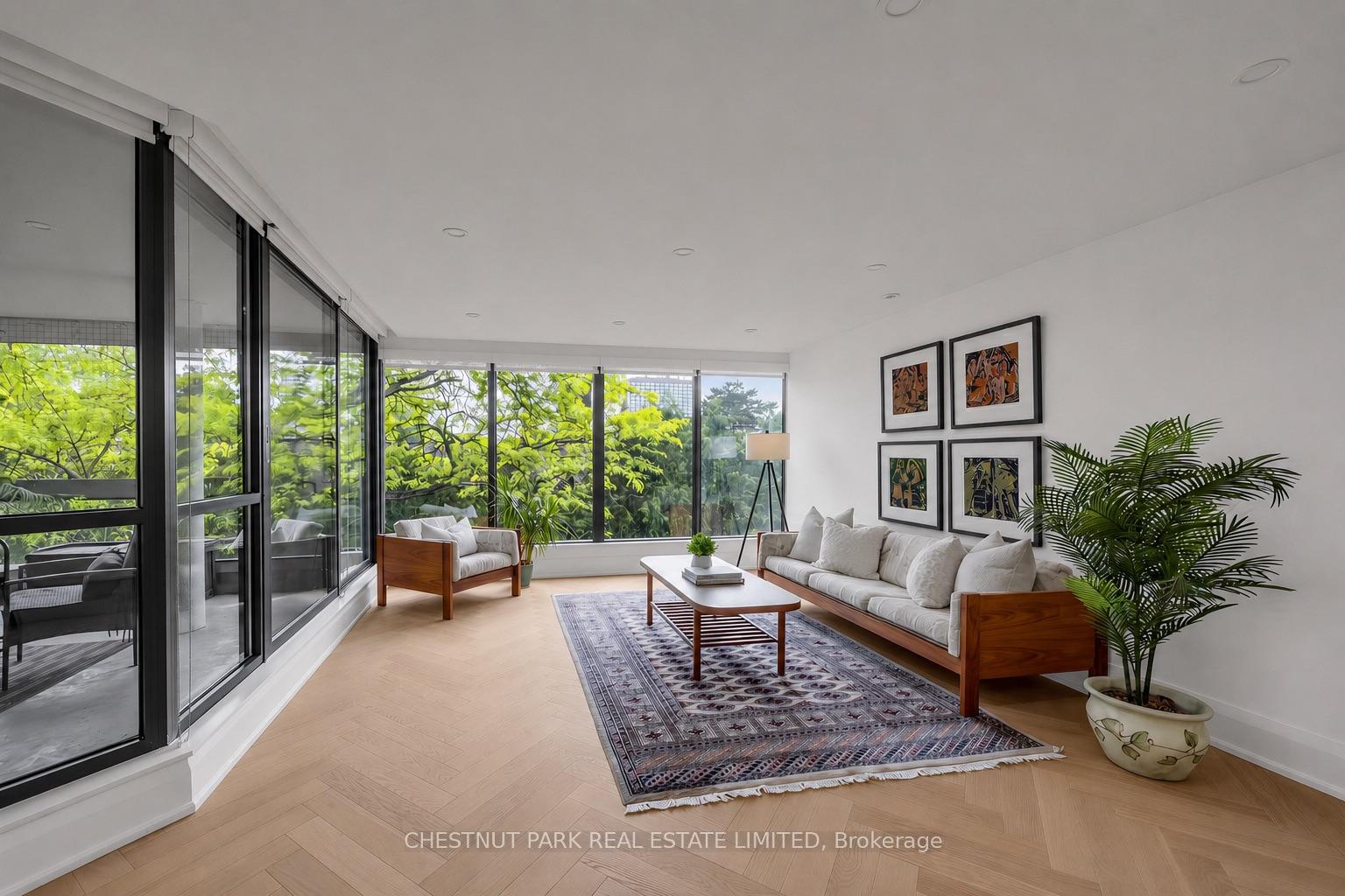 2545-bloor-street-w-toronto-ontario-w13443736
