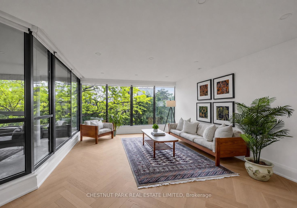 2545-bloor-street-w-toronto-ontario-w13443736