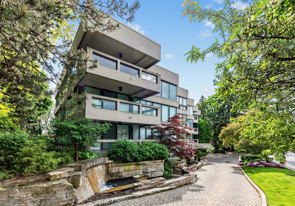 2545-bloor-street-w-toronto-ontario-w13443736