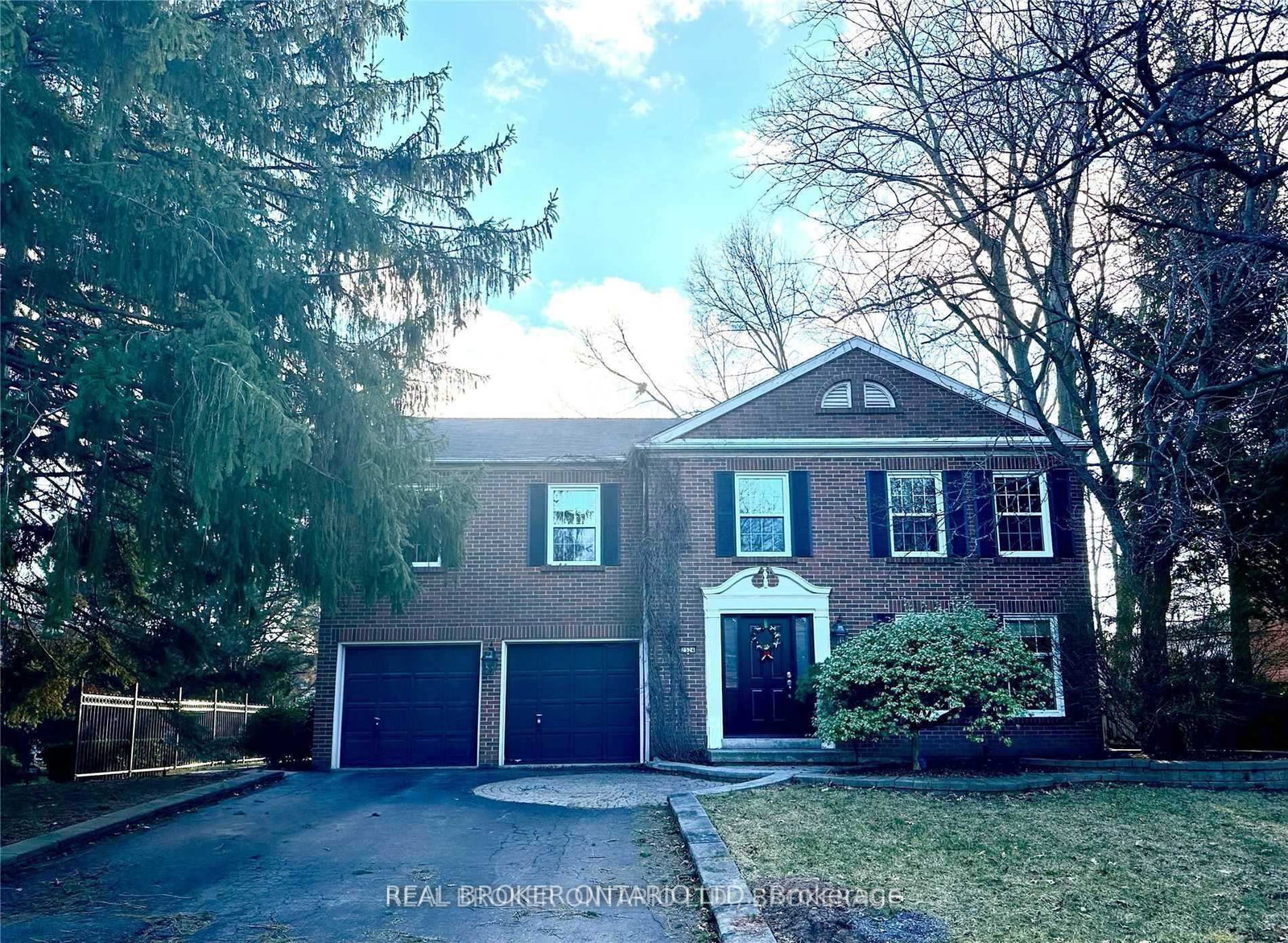 2524-king-richards-place-mississauga-ontario-w13444072