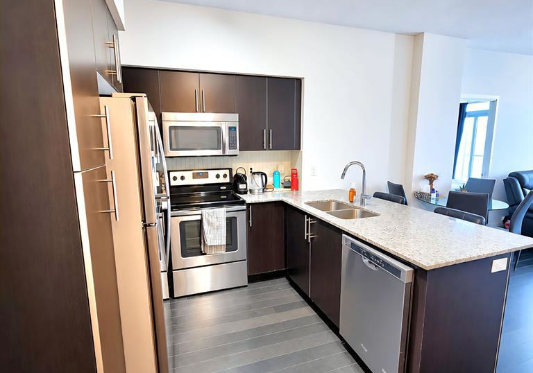 65-speers-road-oakville-ontario-w13444208