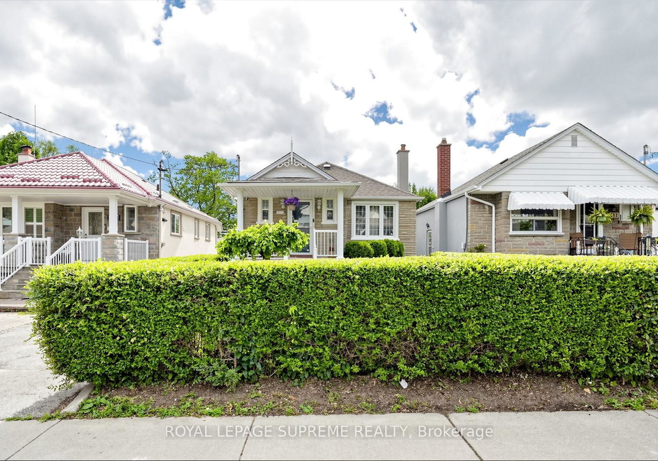 610-mcroberts-avenue-toronto-ontario-w13444320