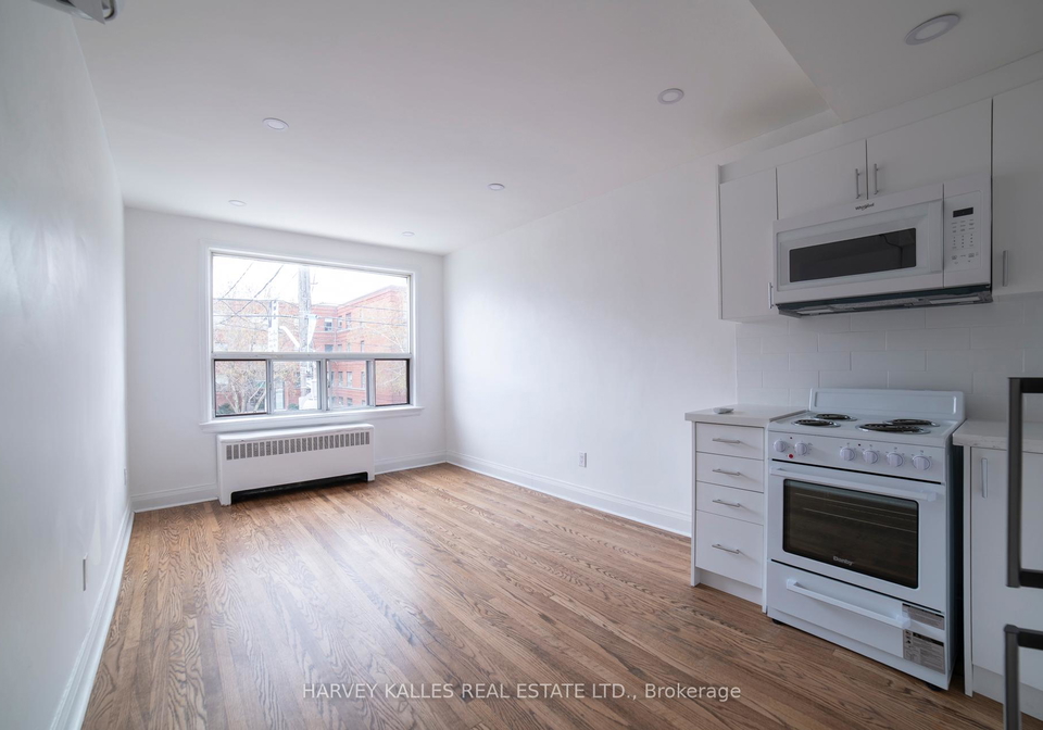 1980-eglinton-avenue-w-north-york-ontario-w13444484