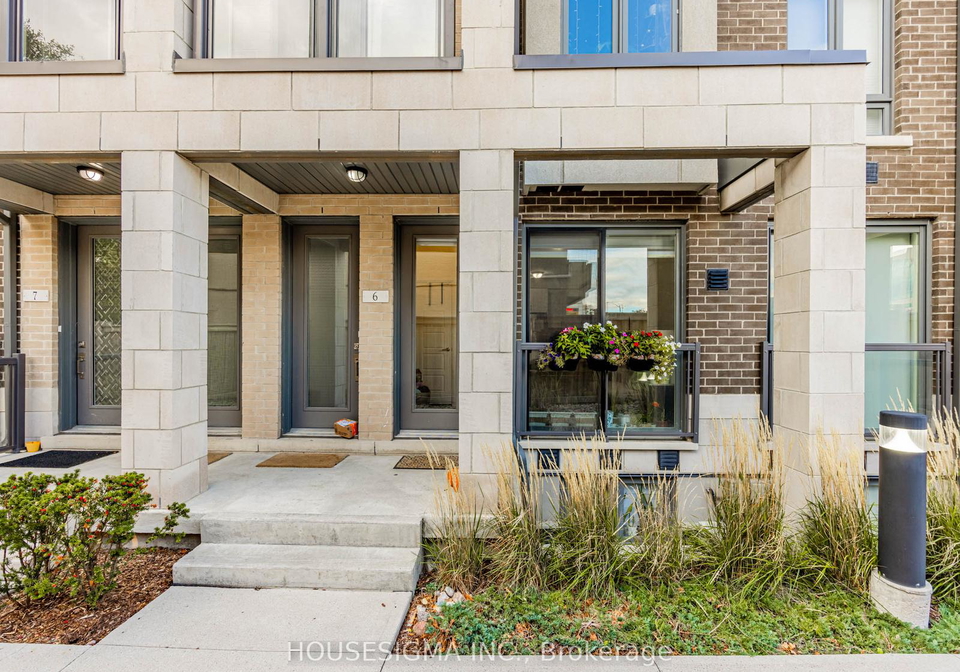 713-lawrence-avenue-w-north-york-ontario-w13444592