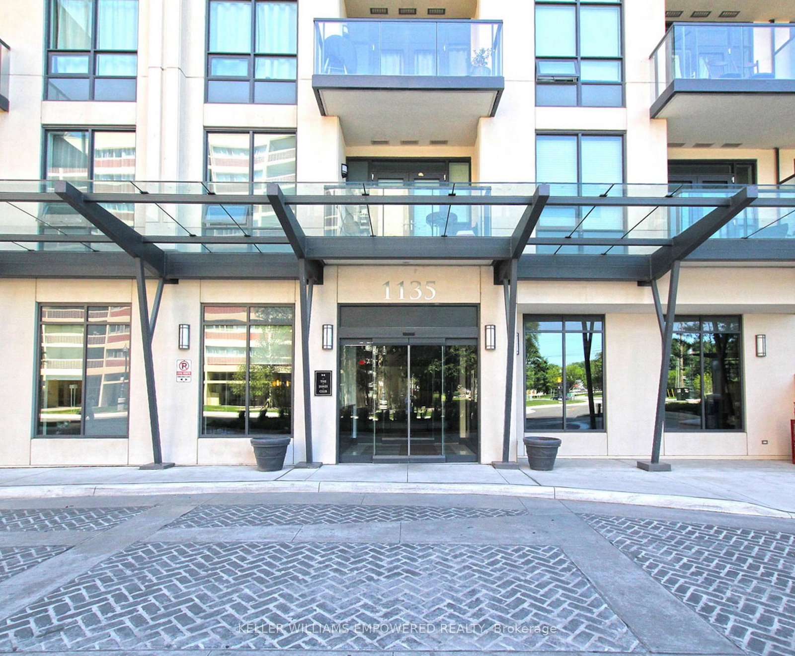 1135-royal-york-road-etobicoke-ontario-w13444594