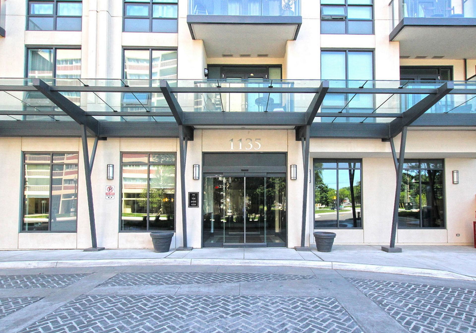 1135-royal-york-road-etobicoke-ontario-w13444594