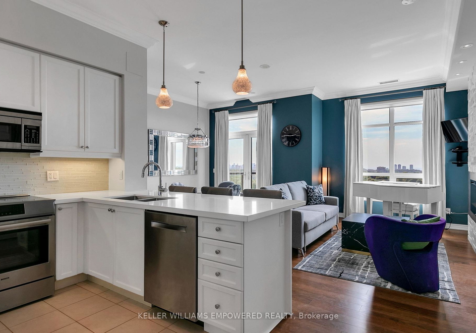 1135-royal-york-road-etobicoke-ontario-w13444594