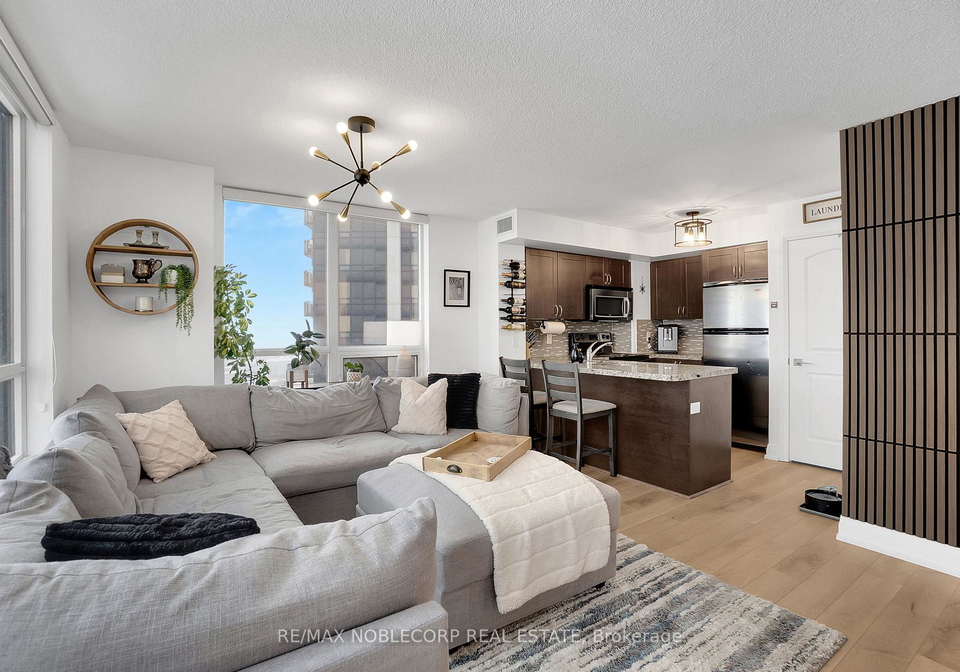 1060-sheppard-avenue-w-york-ontario-w13444674