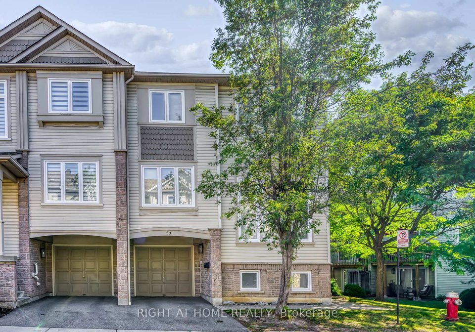 7101-branigan-gate-mississauga-ontario-w13445112